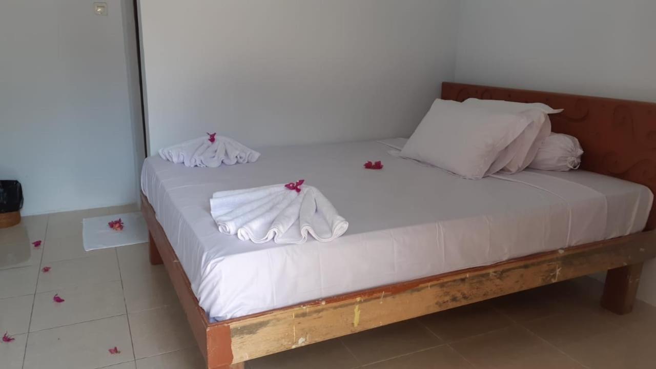 Bajo Sunset Hostel 라부안 바조 외부 사진