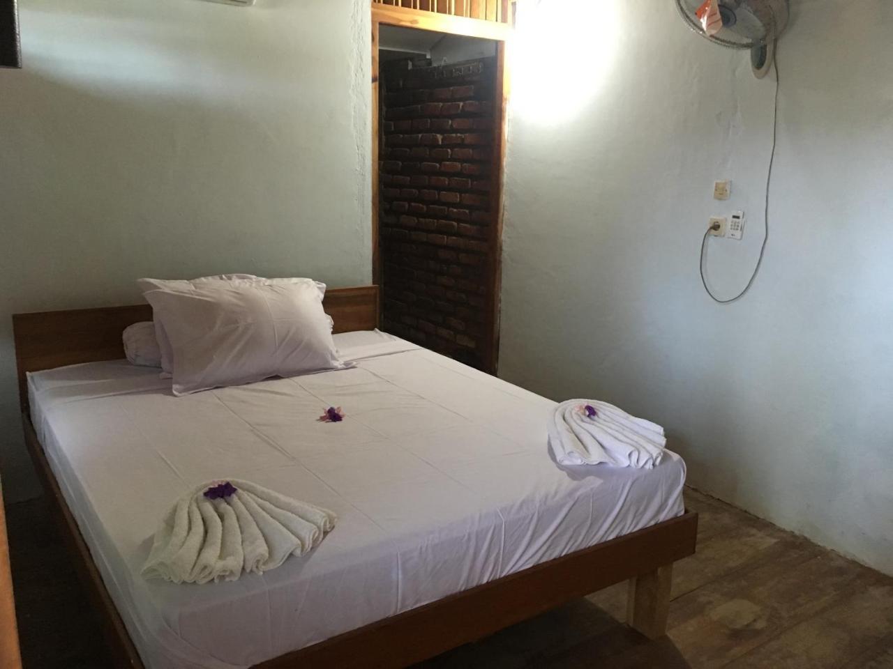 Bajo Sunset Hostel 라부안 바조 외부 사진